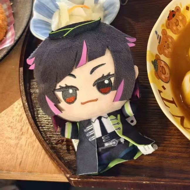 10cm Stuffed Twisted Lilia Van - Anime Merchandise Figure ulasan dan harga